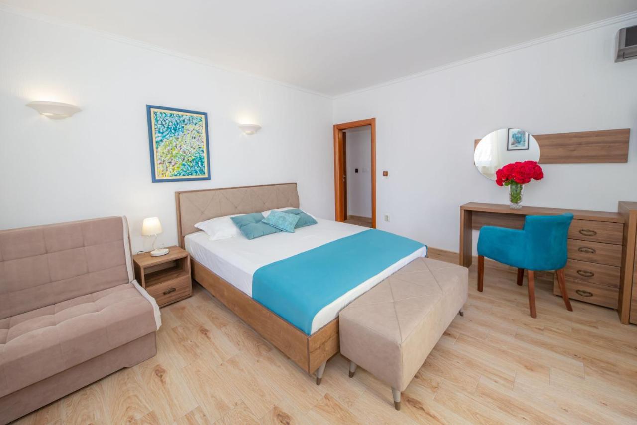 Guest House Medin Petrovac Luaran gambar