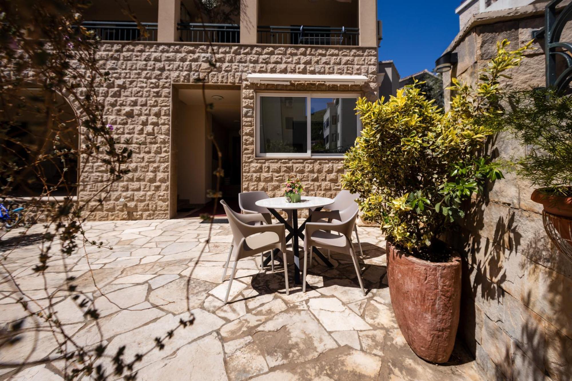 Guest House Medin Petrovac Luaran gambar