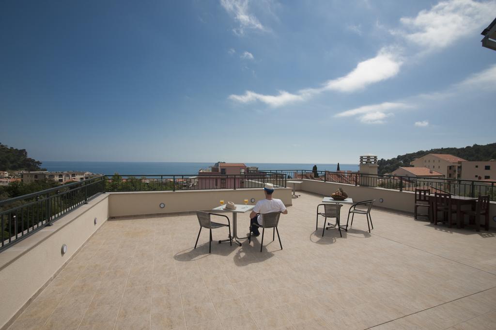 Guest House Medin Petrovac Luaran gambar